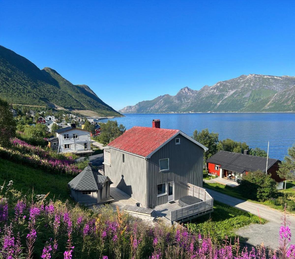 Vacation Home In Fjordgard With Views Of Segla And The Fjord Exteriör bild